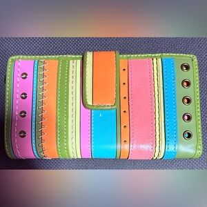 NWOT Fossil Multicolor Striped Wallet